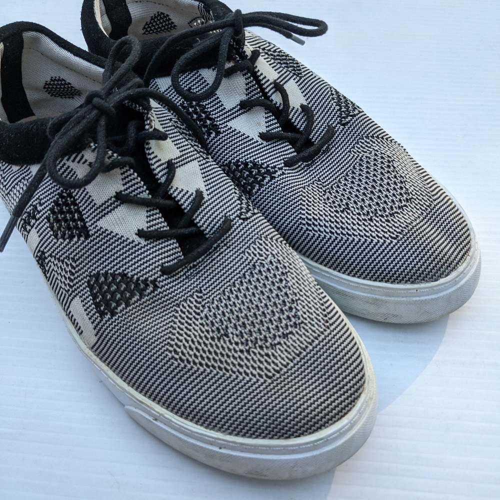 CLARKS Somerset "Glove Glitter" tribal canvas sneakers Size 9.5 Women's - Picture 13 of 13